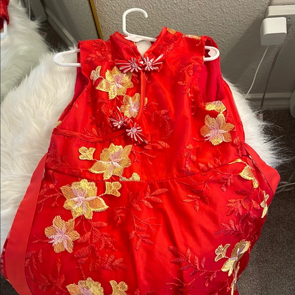 Red Floral Embroidered Dress Chinese style